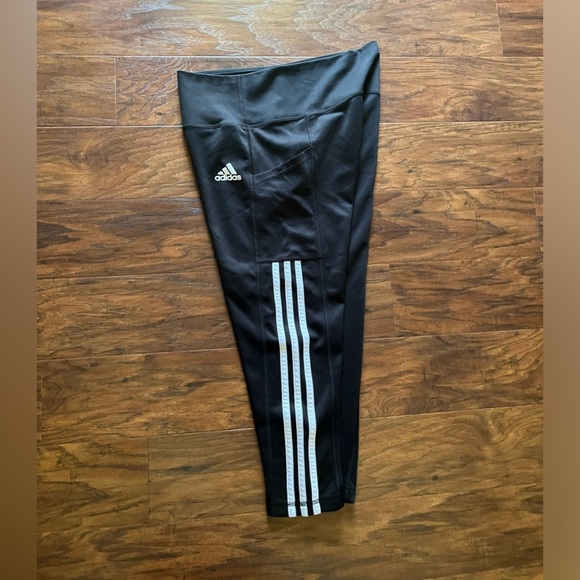 Adidas Primegreen Aeroready Capri Pants - Black/White - Medium - GUC - Picture 4 of 9